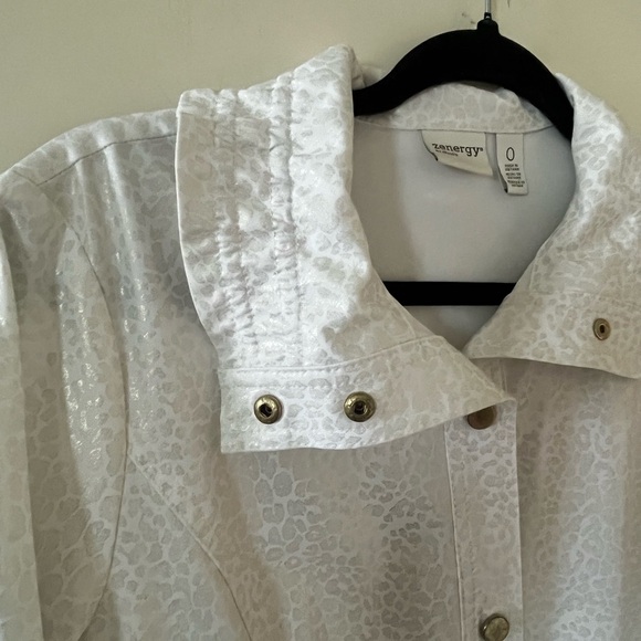 Chico’s Sleek White Jacket 3/4 Sleeve with Double front Pockets Women’s Size S - Picture 11 of 14